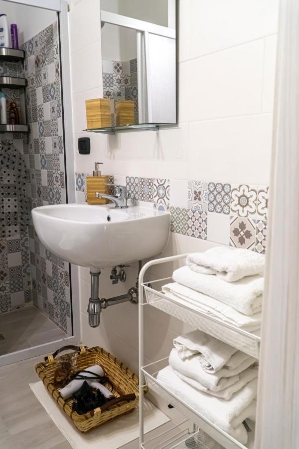 A Casa Di Nonna Ada Appartement Manduria Buitenkant foto